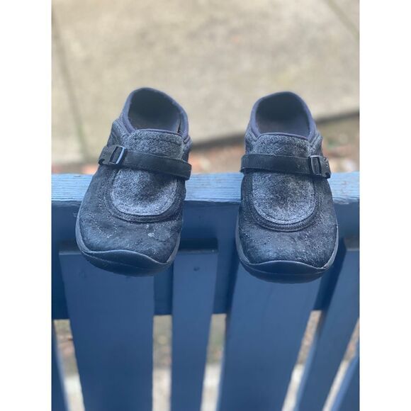 Merrell Women’s Ortholite Black and Grey Buckle Slip On Shoes Sz 8 US - Picture 8 of 9